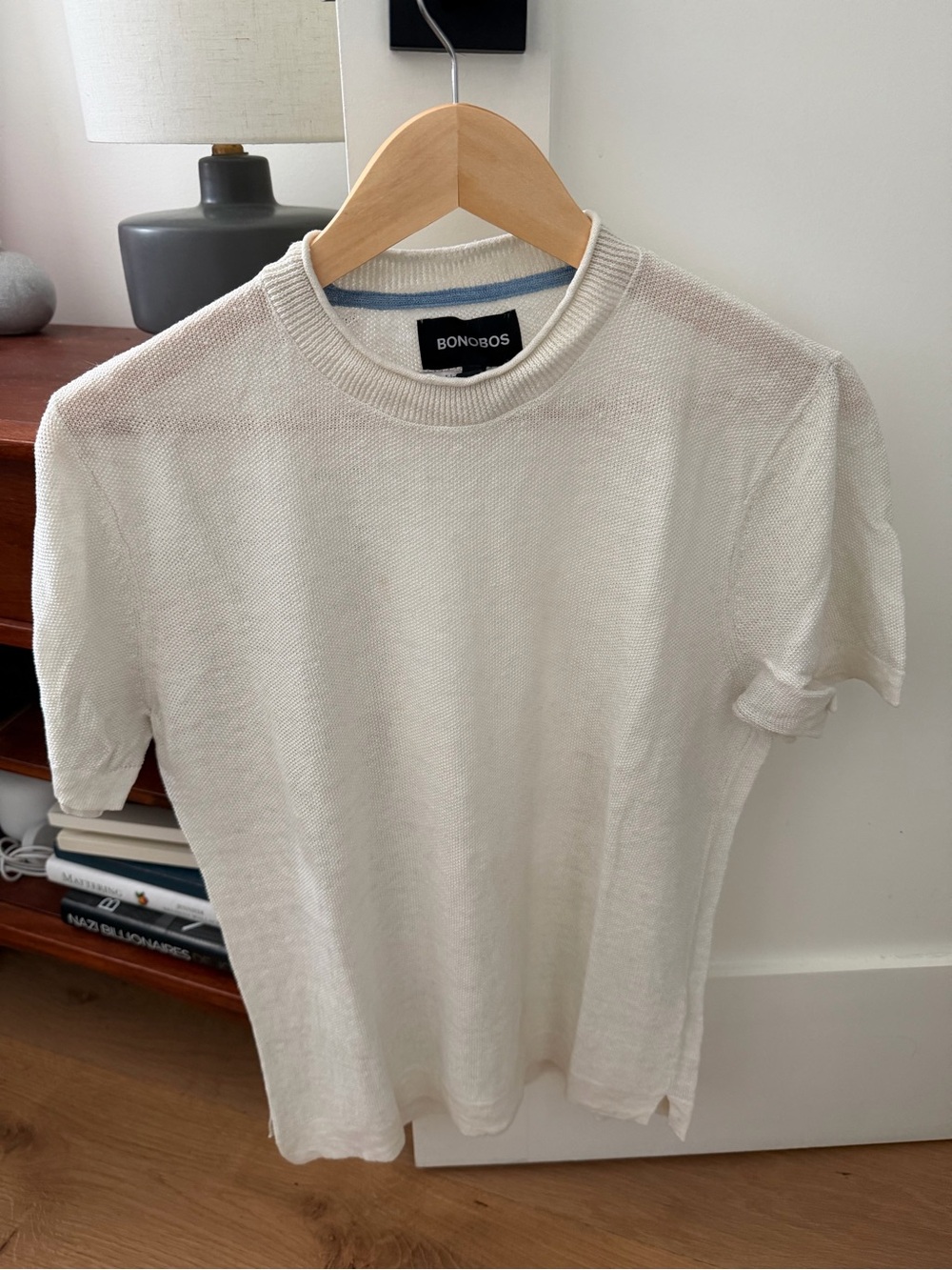 Bonobos Superfine European Linen Shirt
Lightweight Cream Short-Sleeve Knit Tee